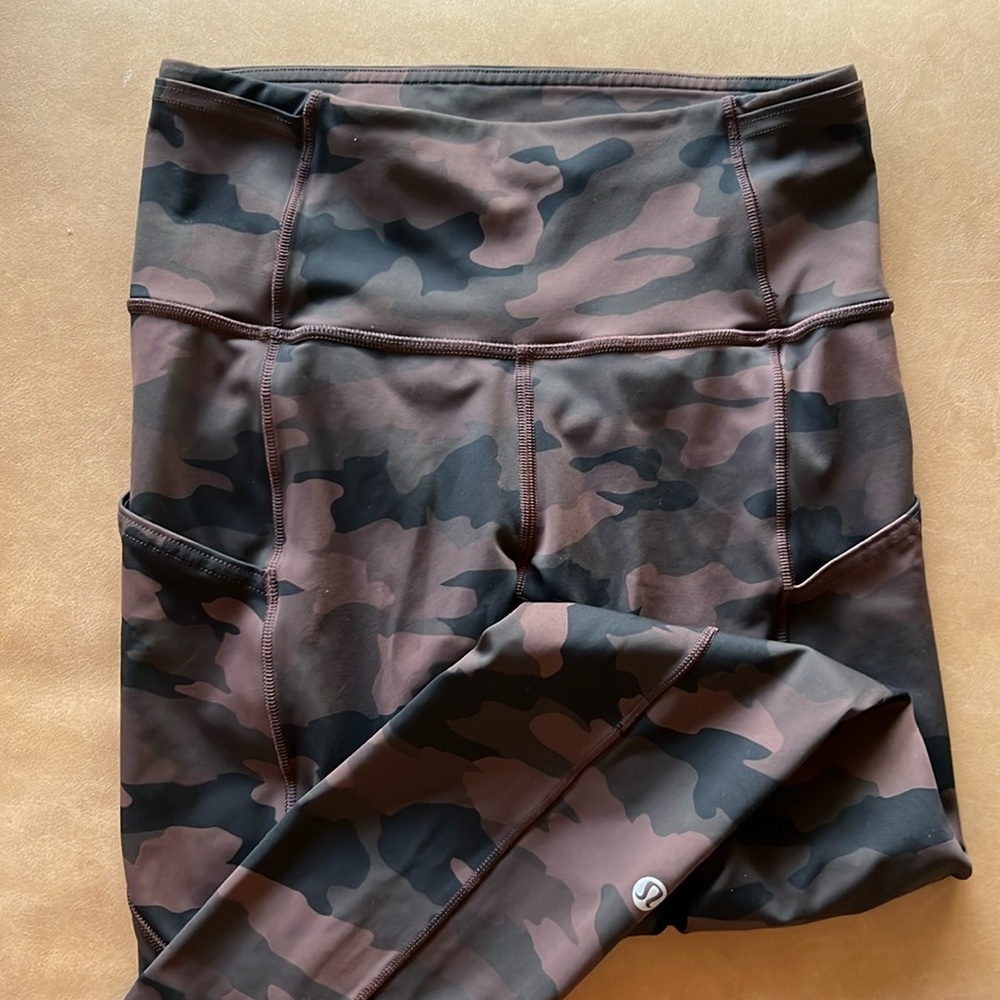 Lululemon Brown Camouflage Raw Hem Leggings
